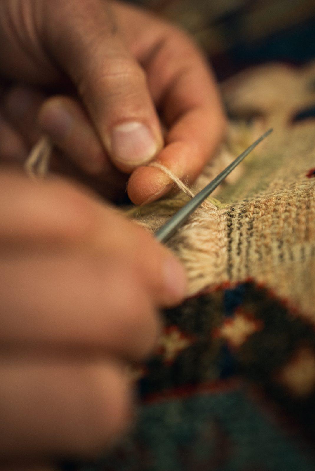 La Clinique du Tapis. Le geste, au plus près.