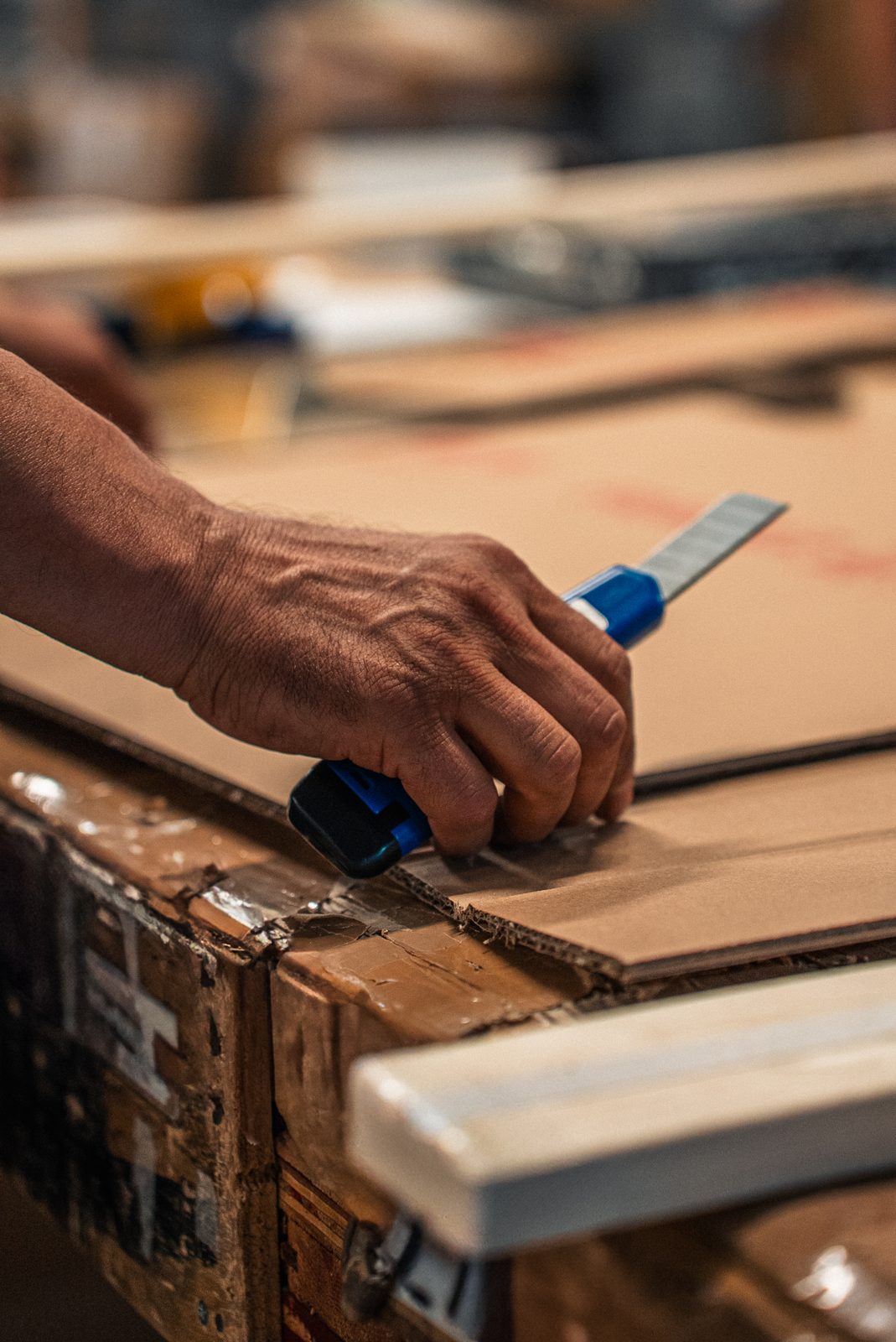 ThePackengers. Découpe et emballage sur mesure.